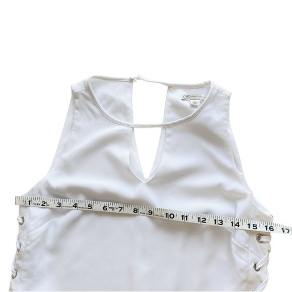 Cato SMALL Riviera White Side Lace Up Keyhole Neck Knee Length Sorority Dress - Picture 8 of 11